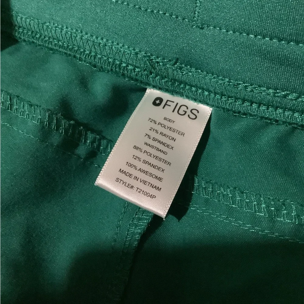 Figs Scrub Hunter Green Kade Cargo Womens Pants Small Petite S/P - Picture 4 of 8